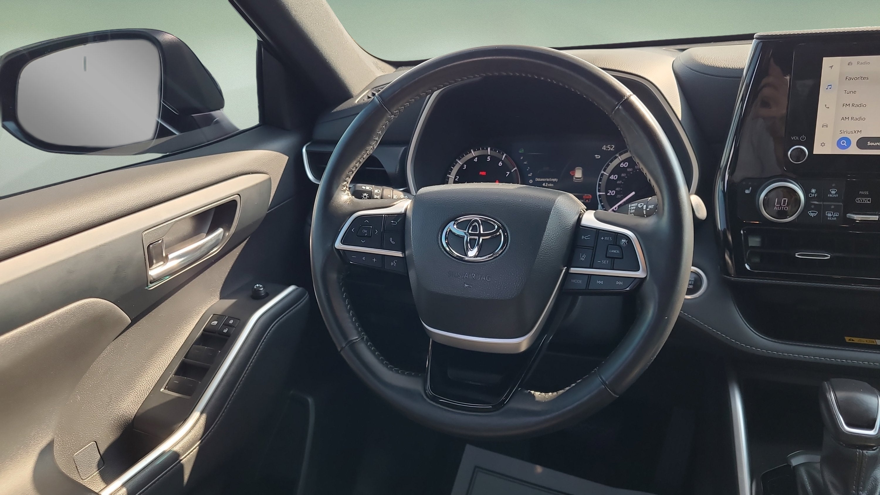 2024 Toyota Highlander XSE