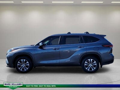 2024 Toyota Highlander XLE