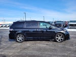 2015 Toyota Sienna SE 8 Passenger
