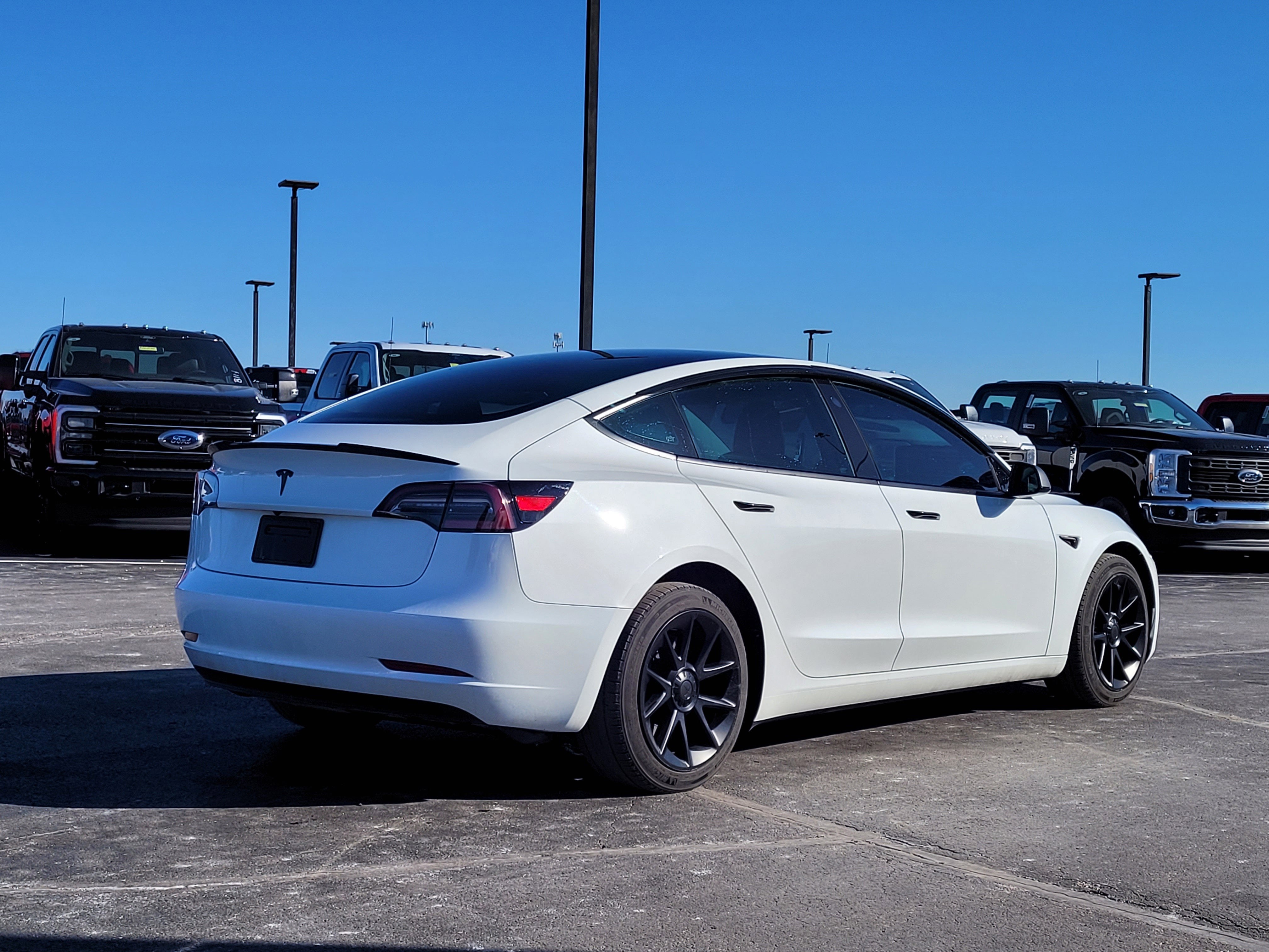 2023 Tesla Model 3 Base