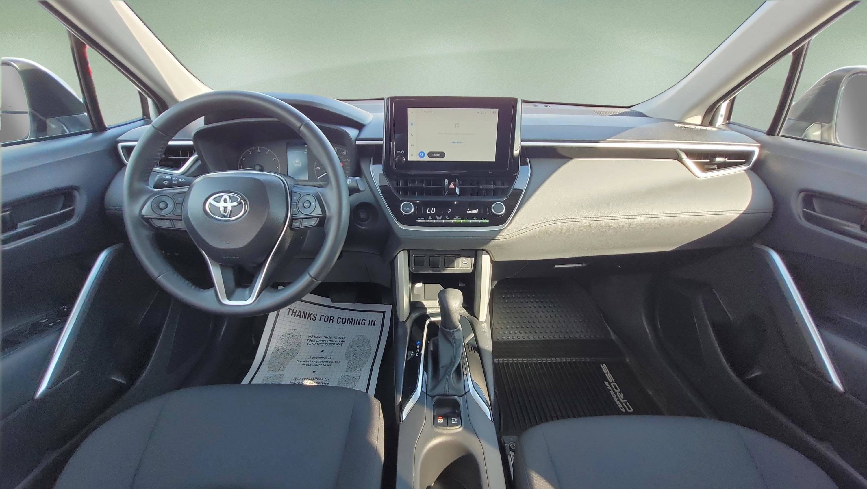 2024 Toyota Corolla Cross LE