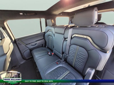 2025 Rivian R1S Adventure