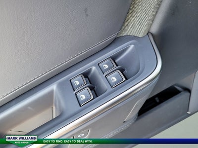 2025 Rivian R1S Adventure