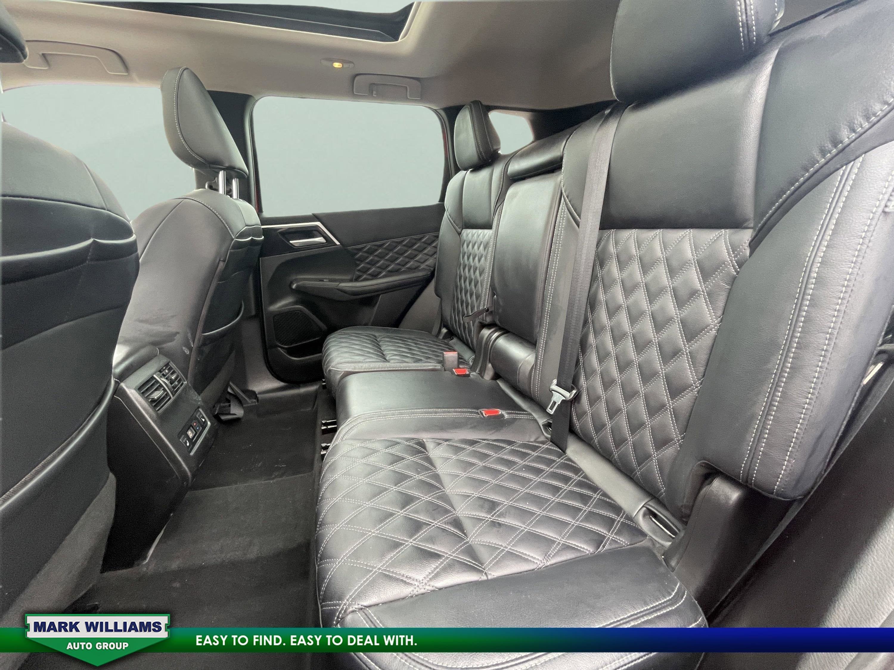 2023 Mitsubishi Outlander SEL