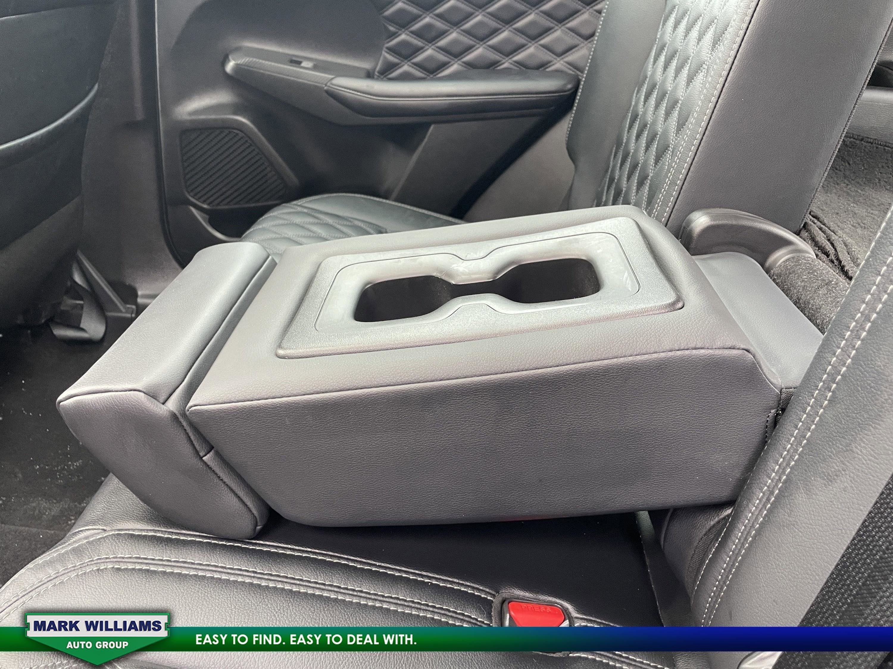 2023 Mitsubishi Outlander SEL