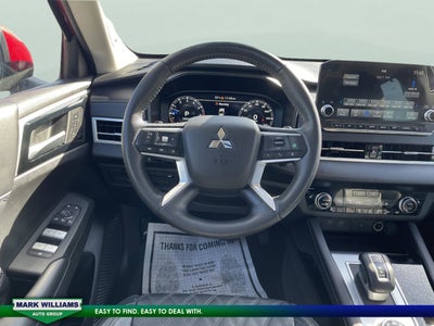 2023 Mitsubishi Outlander SEL