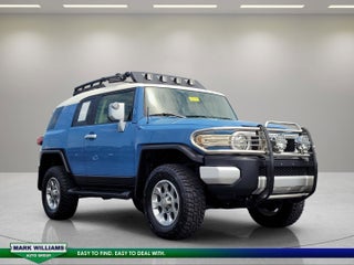 2013 Toyota FJ Cruiser Base