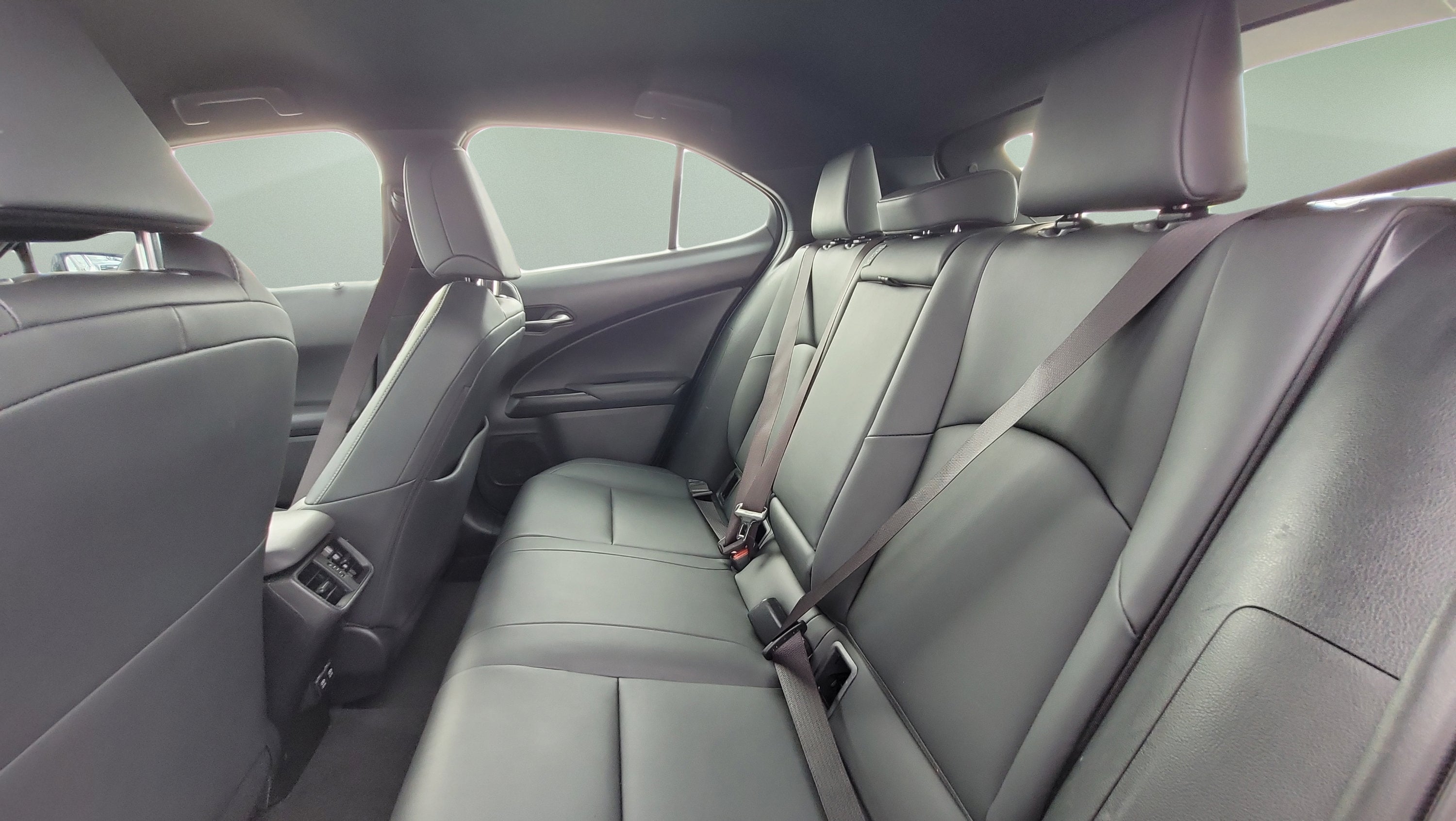 2019 Lexus UX 250h Base