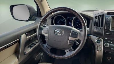 2009 Toyota Land Cruiser Base