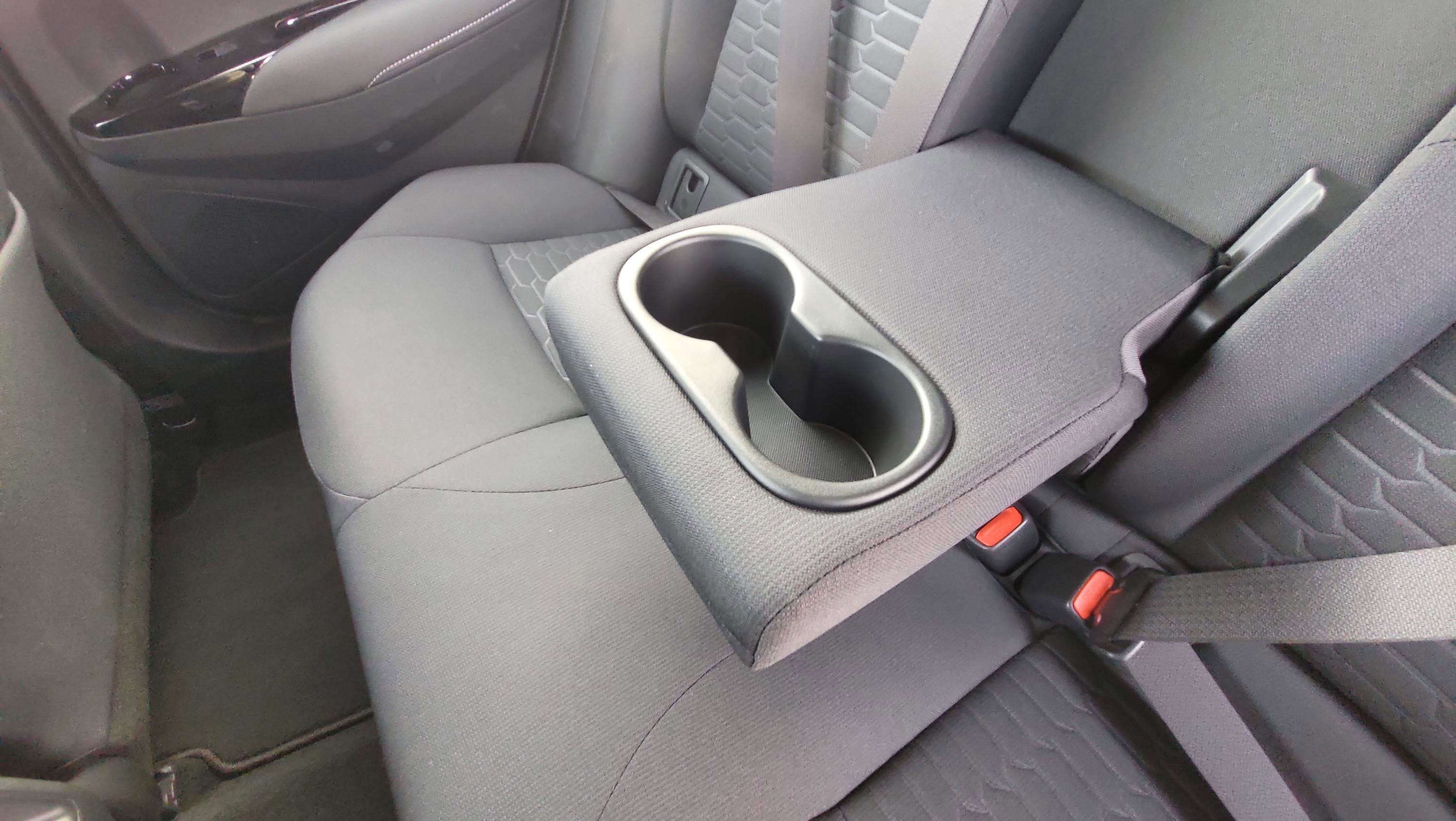 2024 Toyota Corolla Hatchback SE