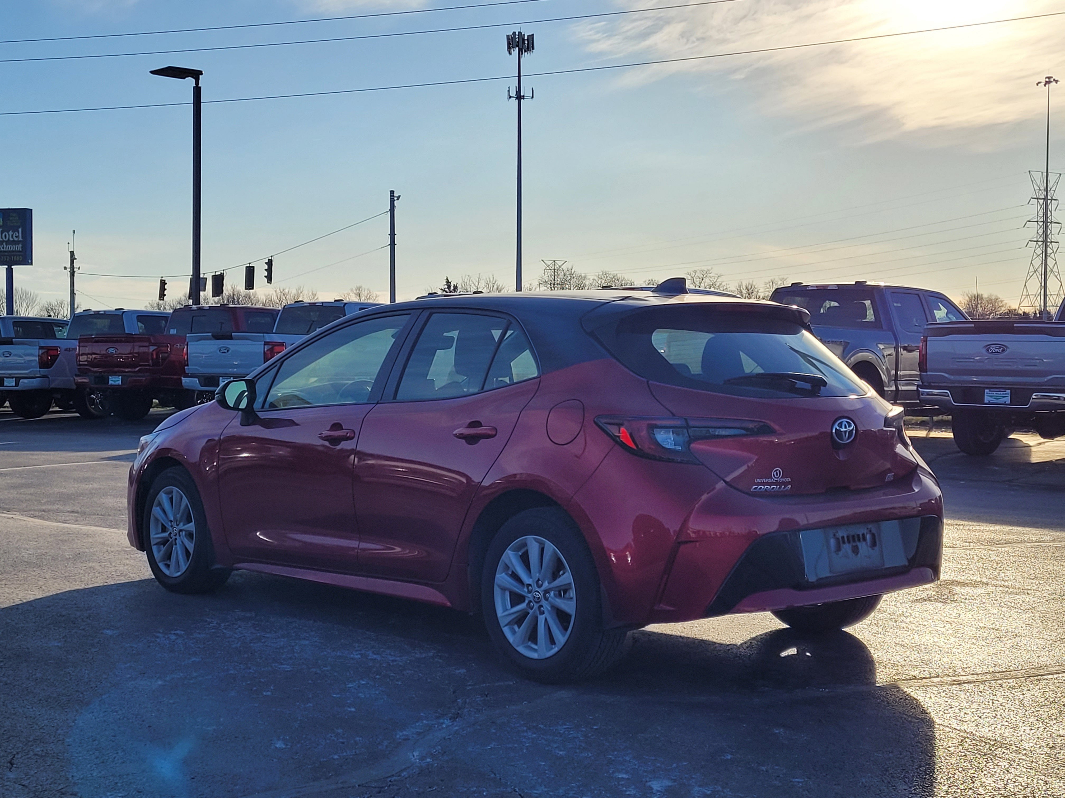 2024 Toyota Corolla Hatchback SE