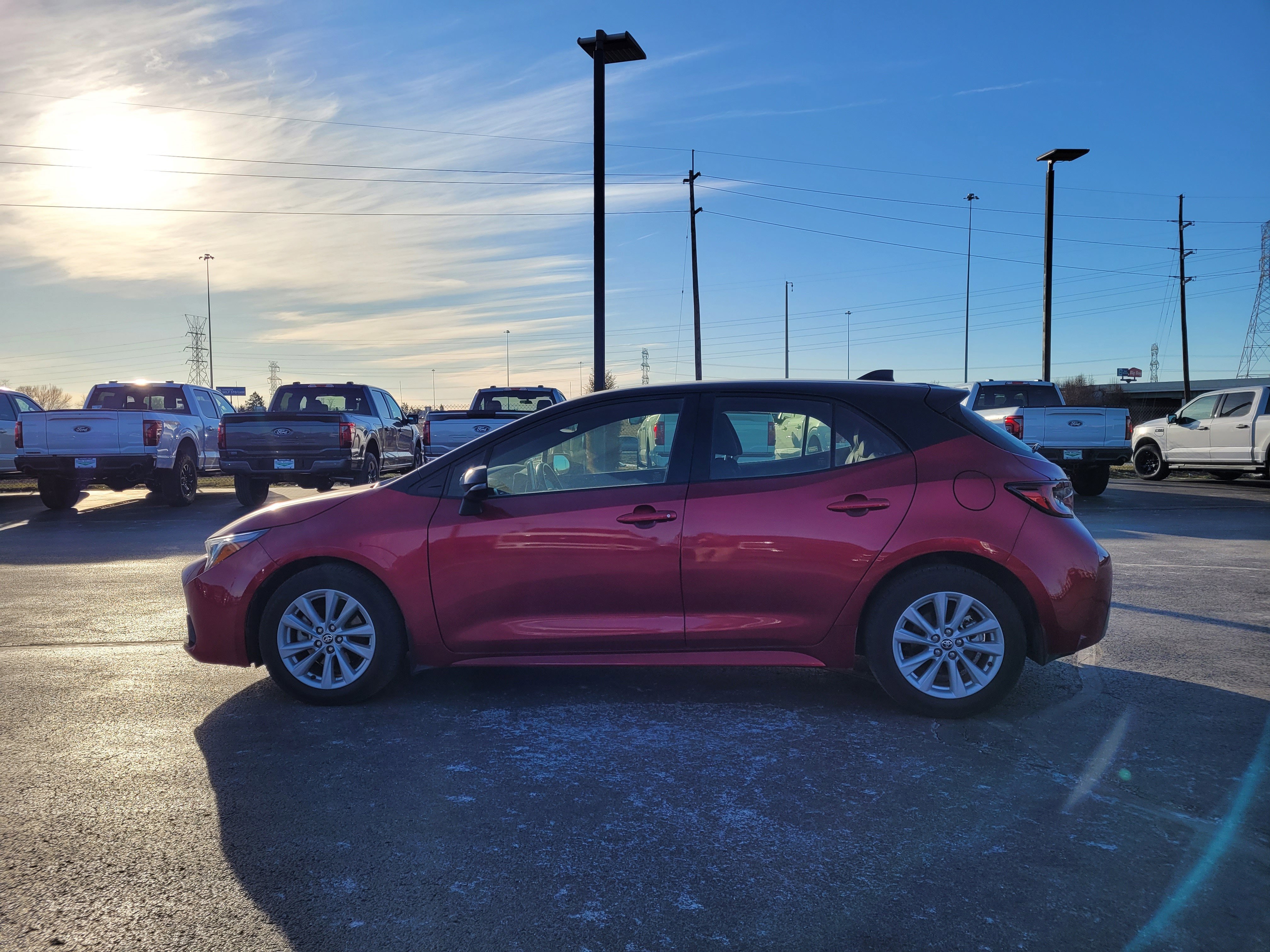 2024 Toyota Corolla Hatchback SE