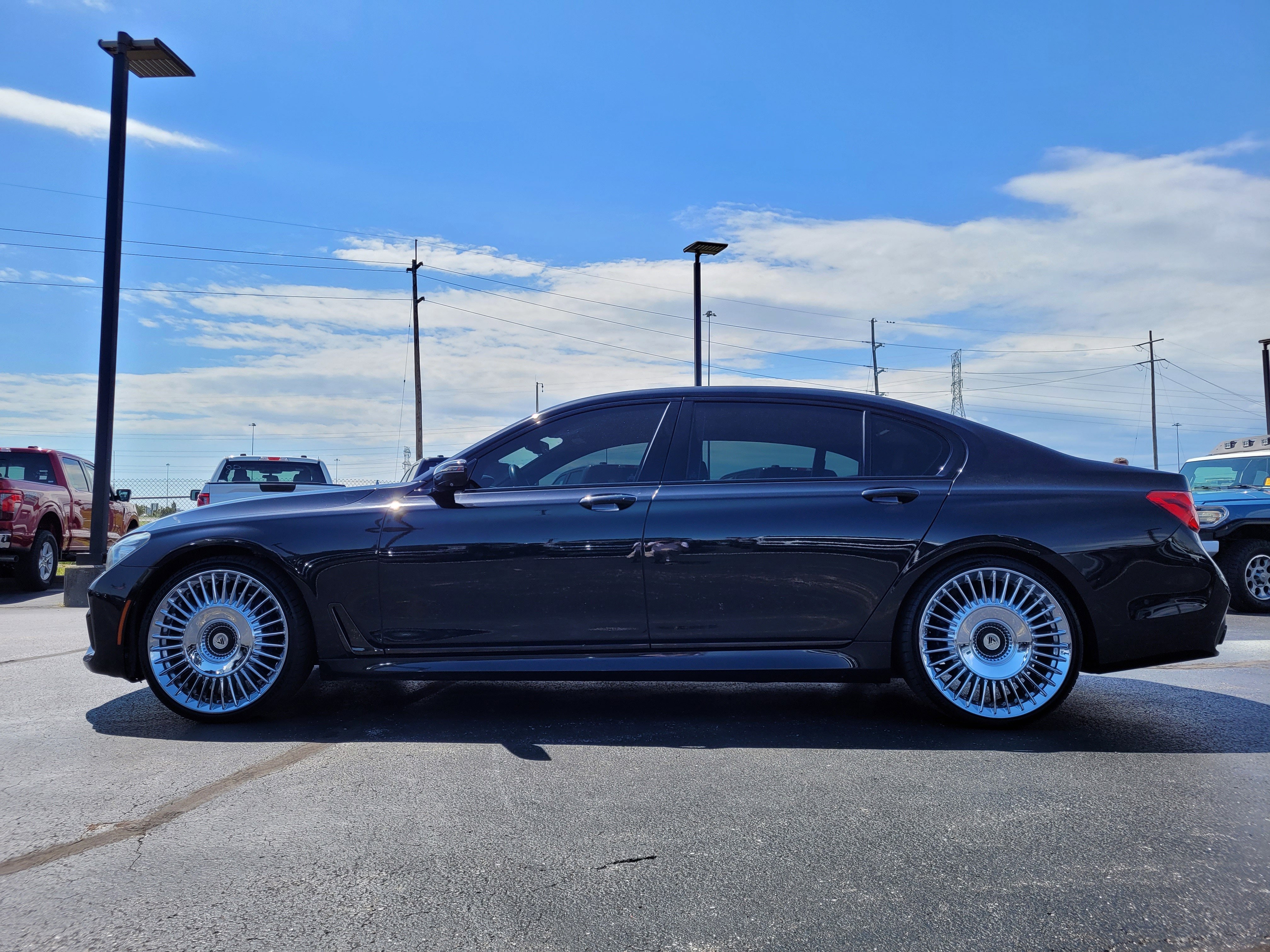 2017 BMW 7 Series 740i