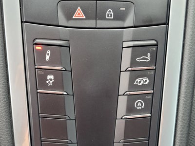 2025 Porsche 718 Cayman Base