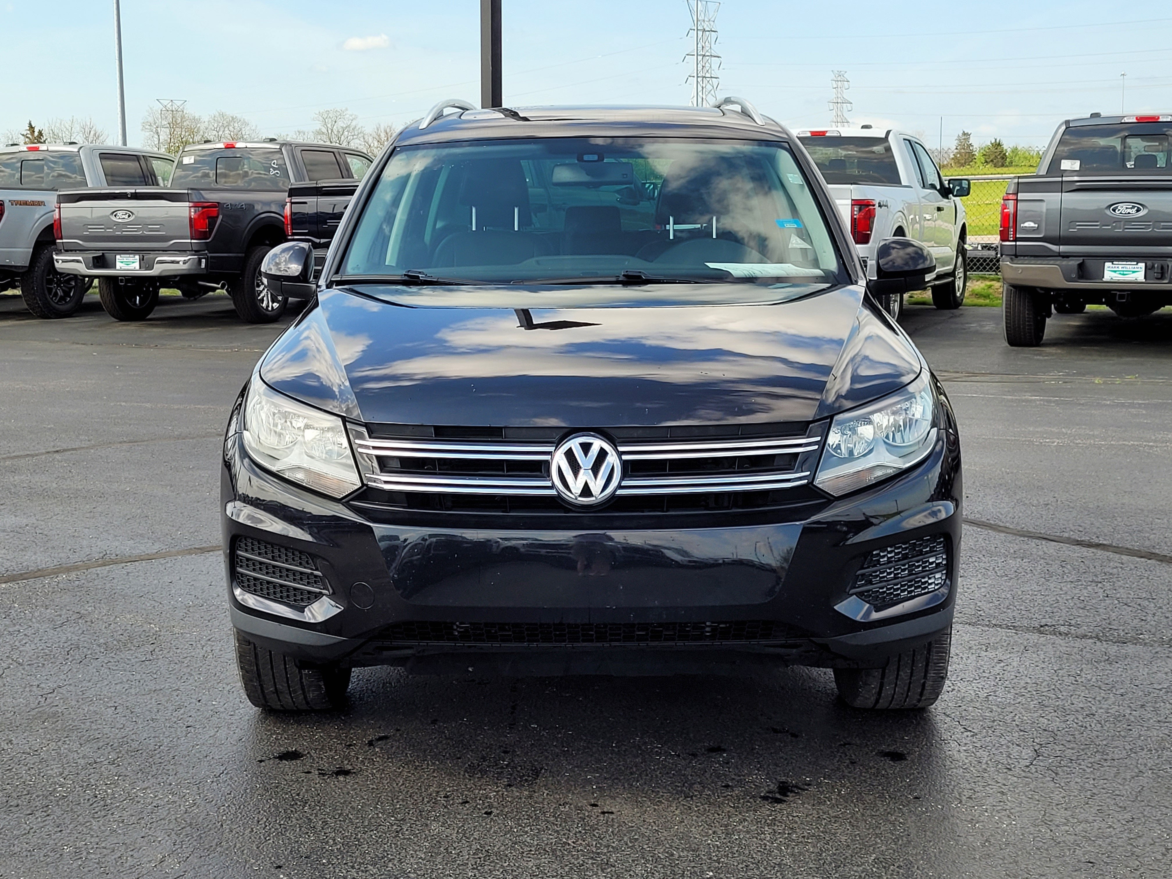 2017 Volkswagen Tiguan 2.0T Wolfsburg Edition 4Motion