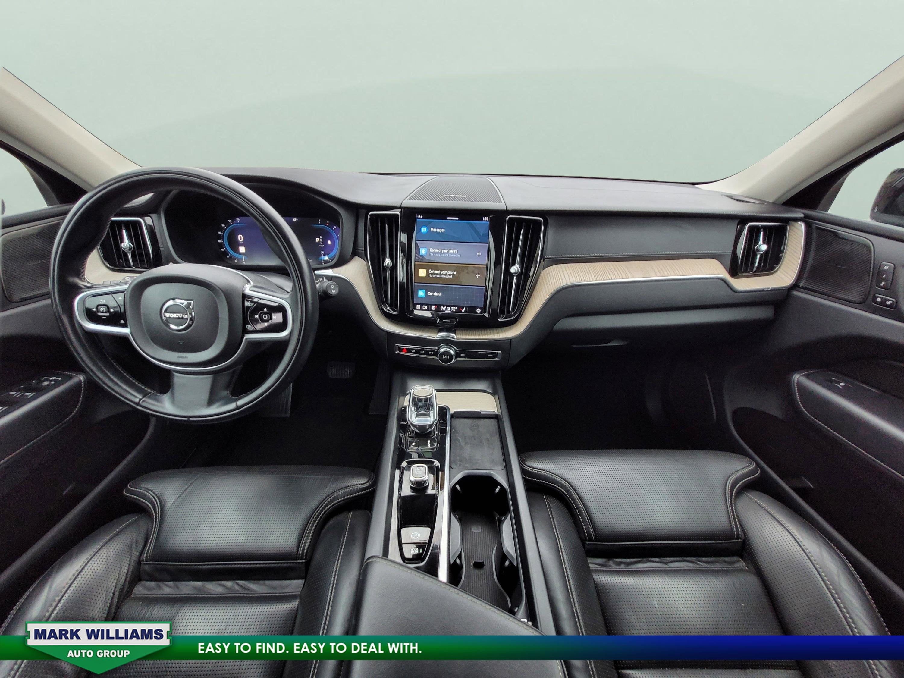 2022 Volvo XC60 B5 Inscription