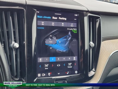 2022 Volvo XC60 B5 Inscription