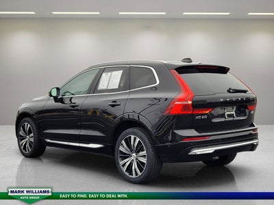 2022 Volvo XC60 B5 Inscription