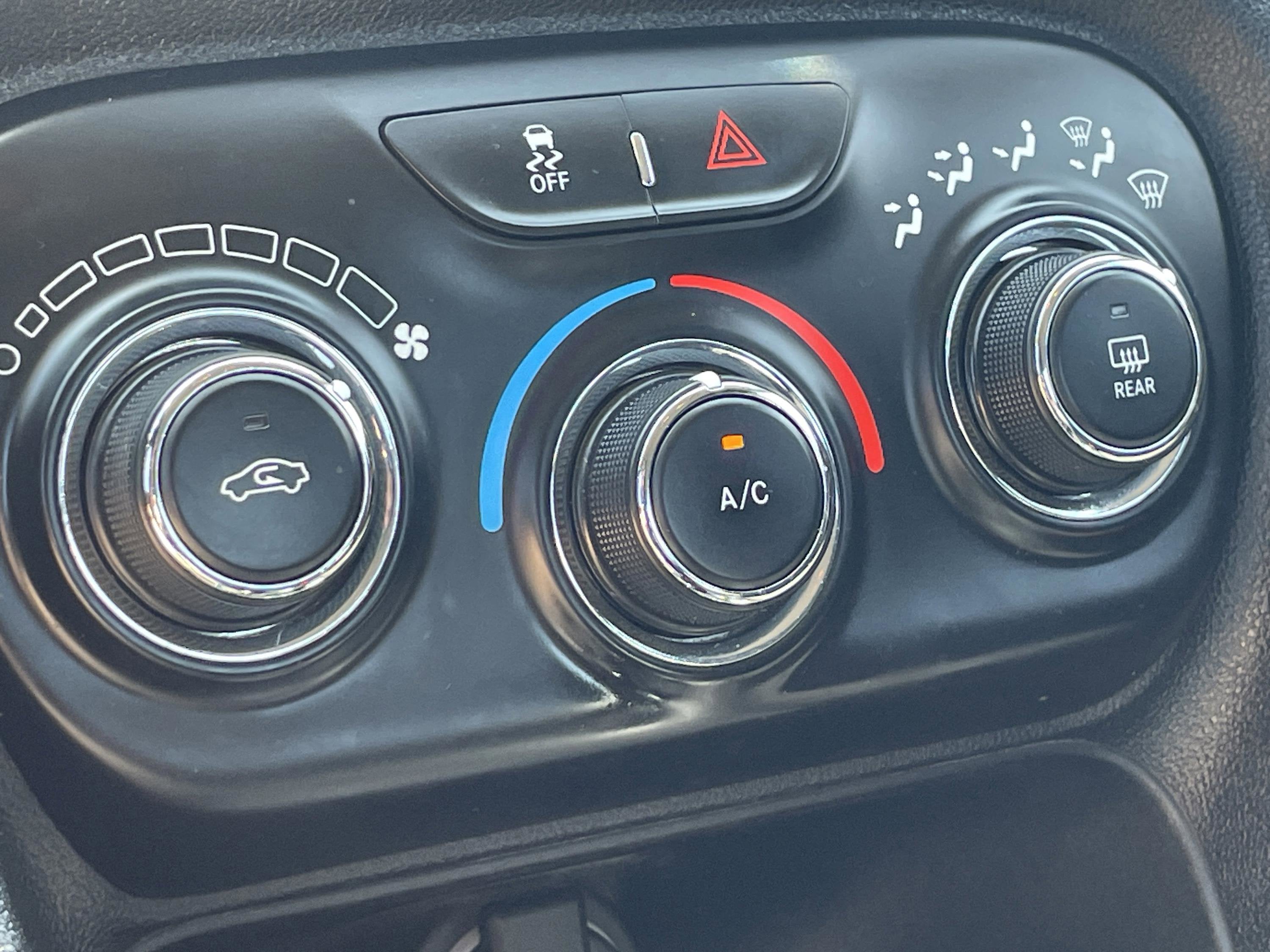 2013 Dodge Dart SE/AERO