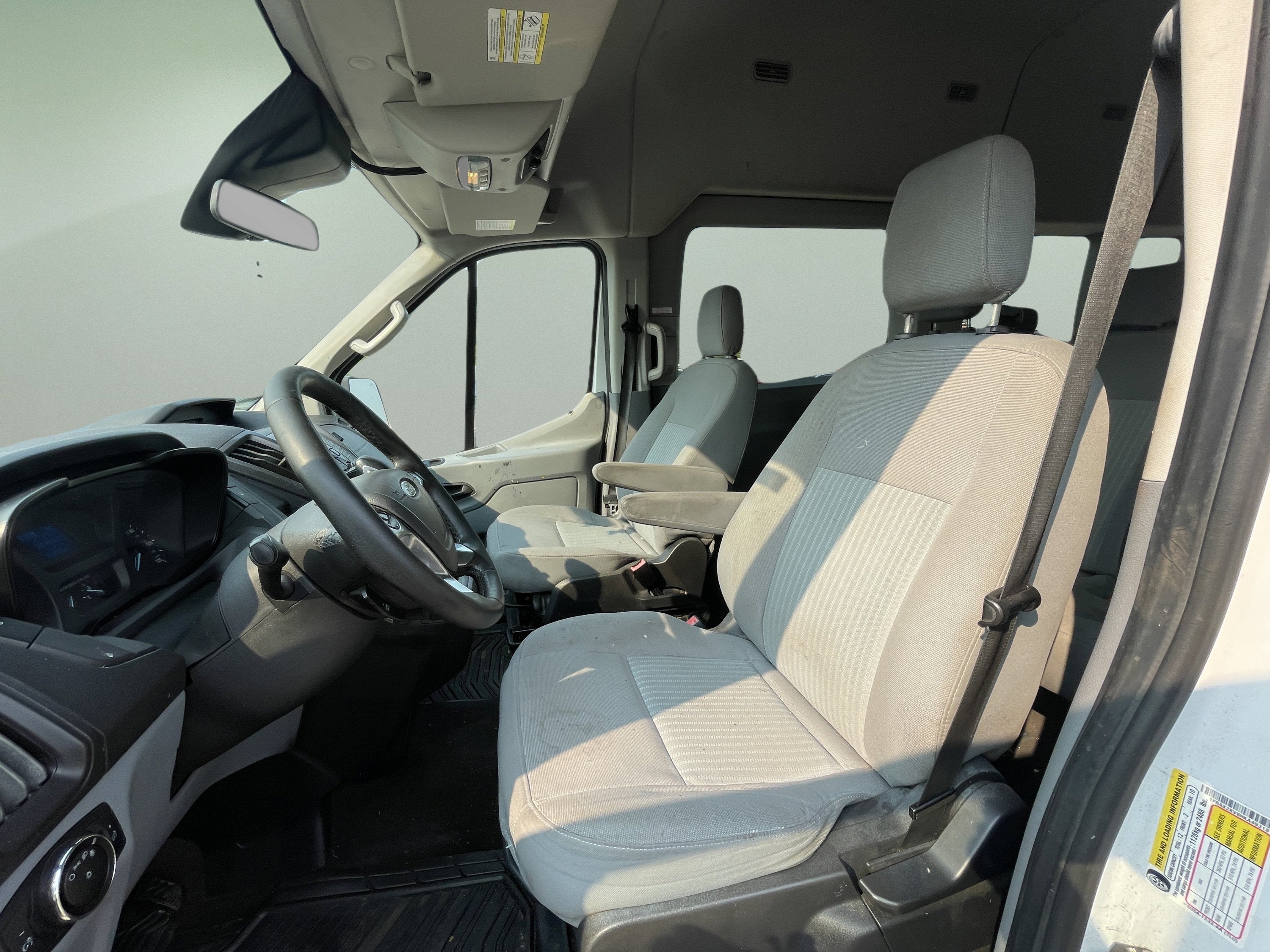 2017 Ford Transit-350 XLT