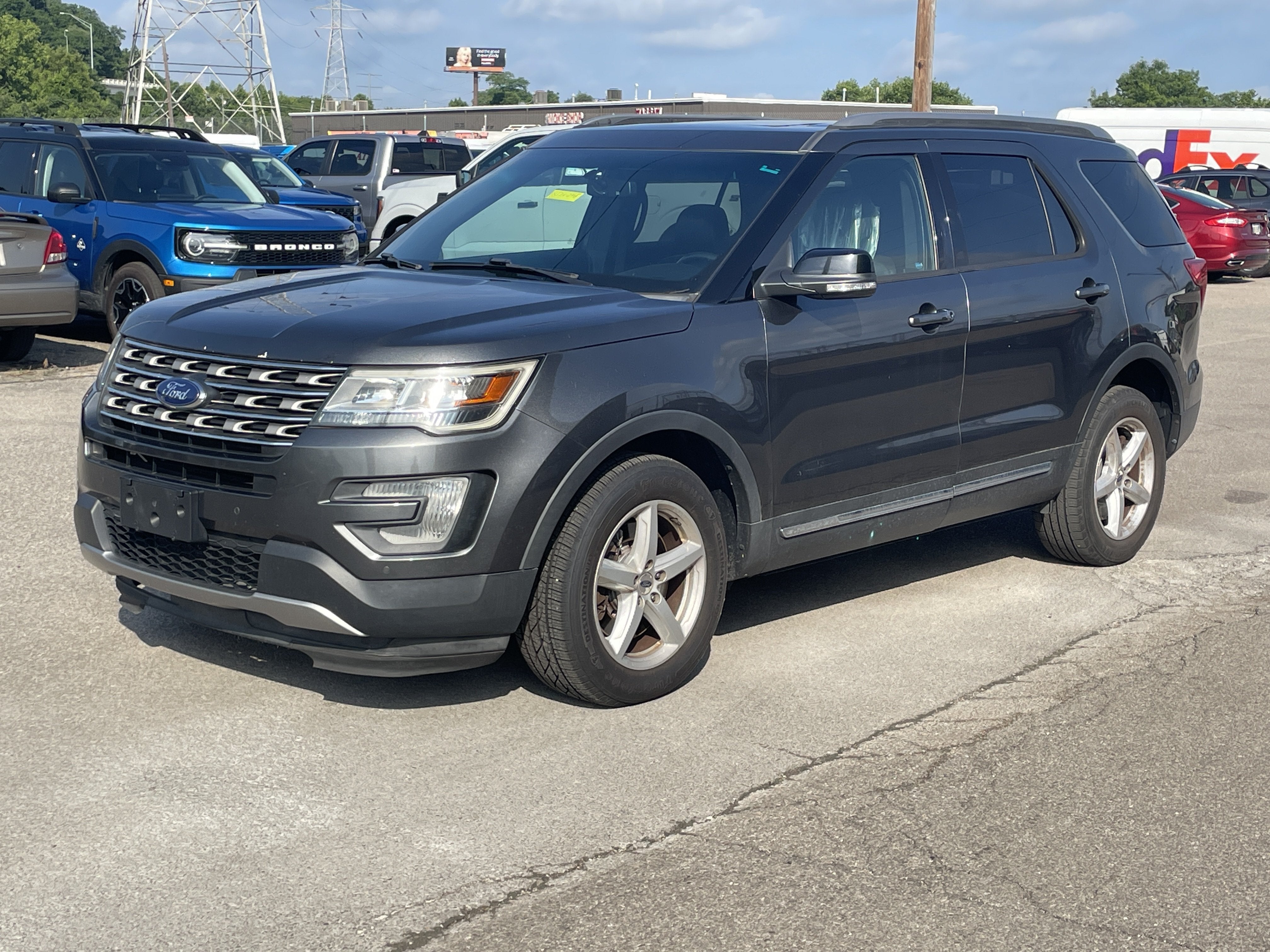 2016 Ford Explorer XLT