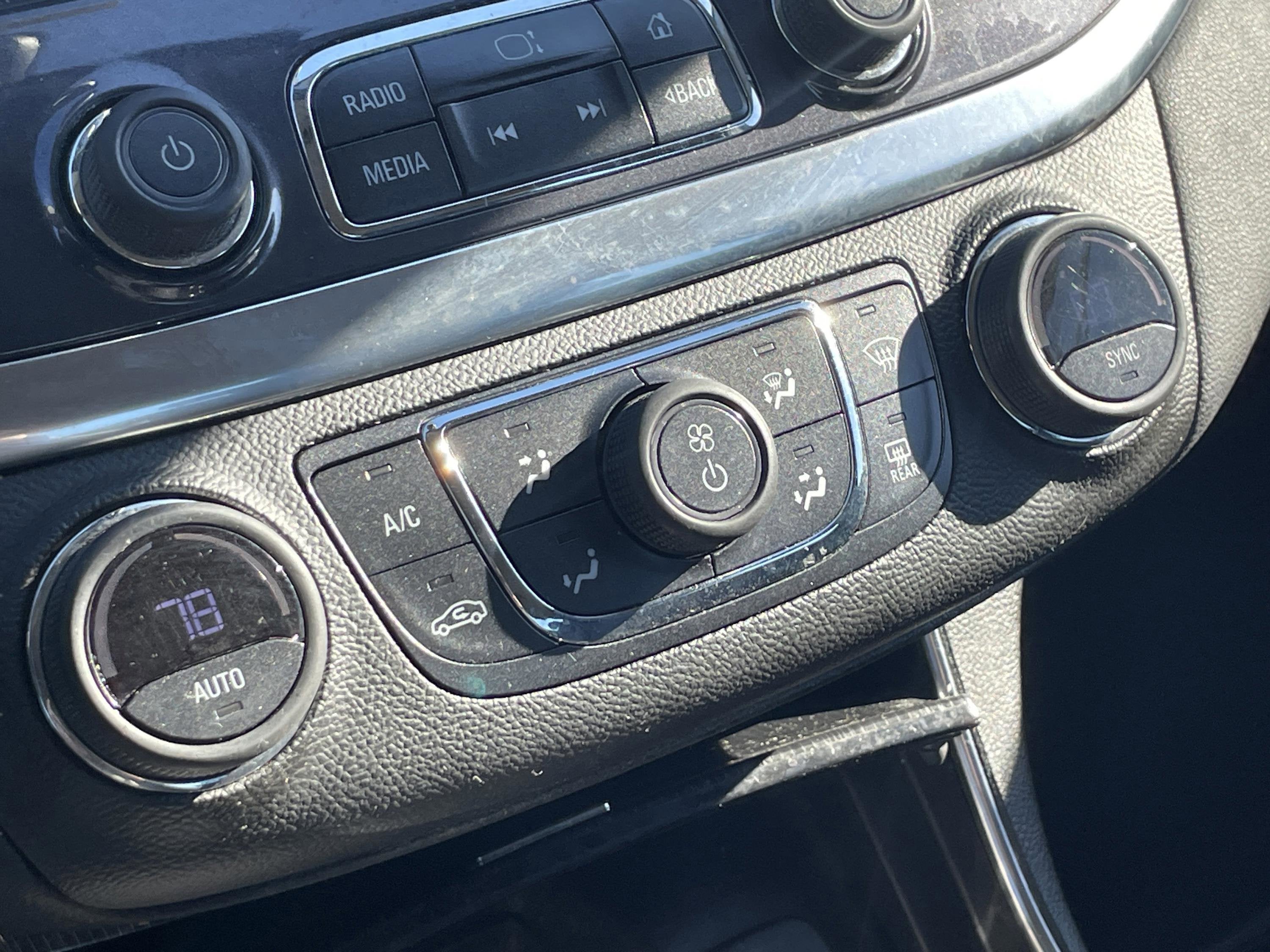 2018 Chevrolet Impala LT 1LT