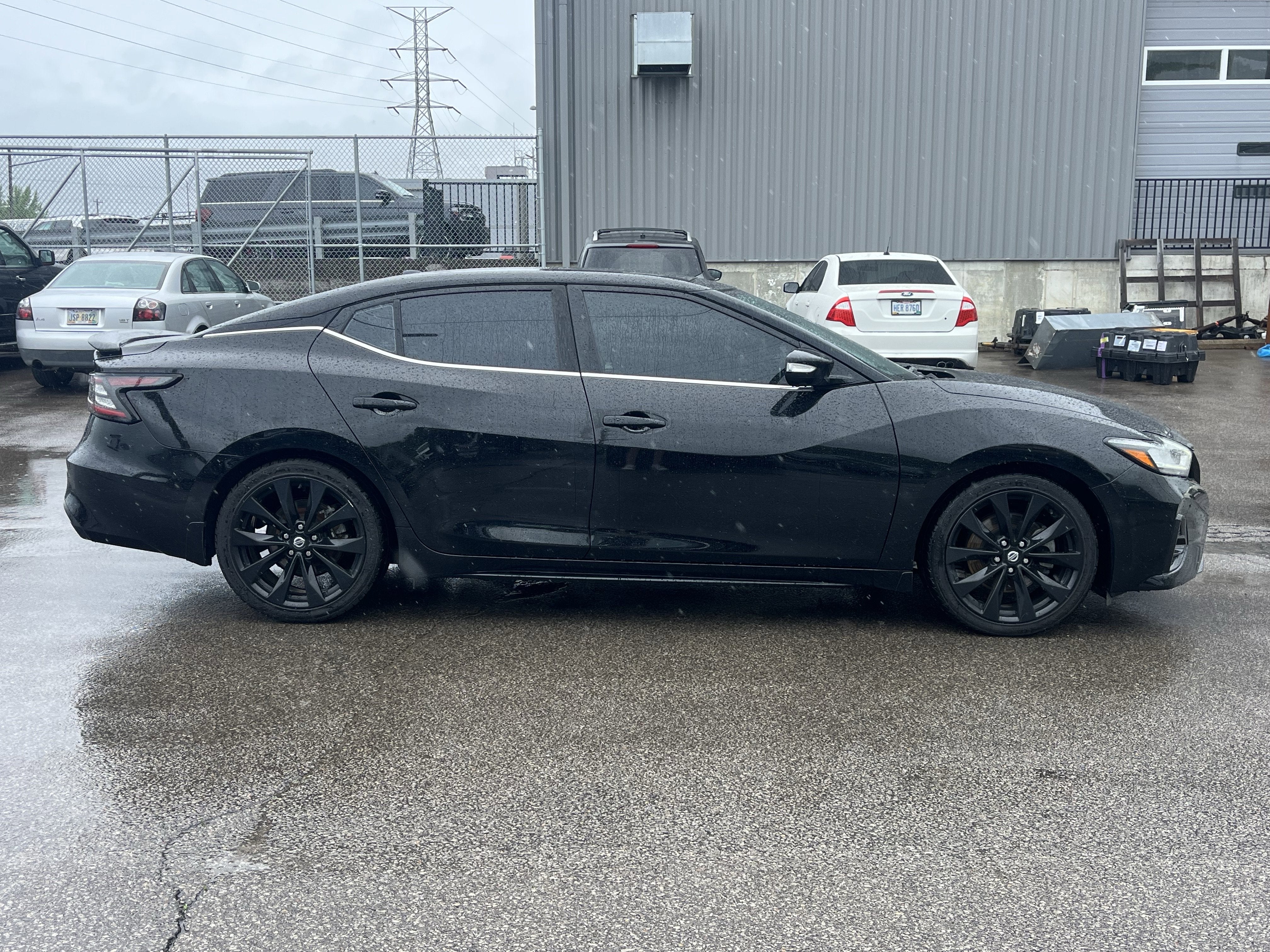 2021 Nissan Maxima SR
