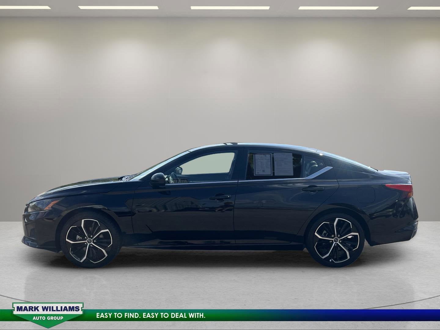 2025 Nissan Altima 2.5 SR