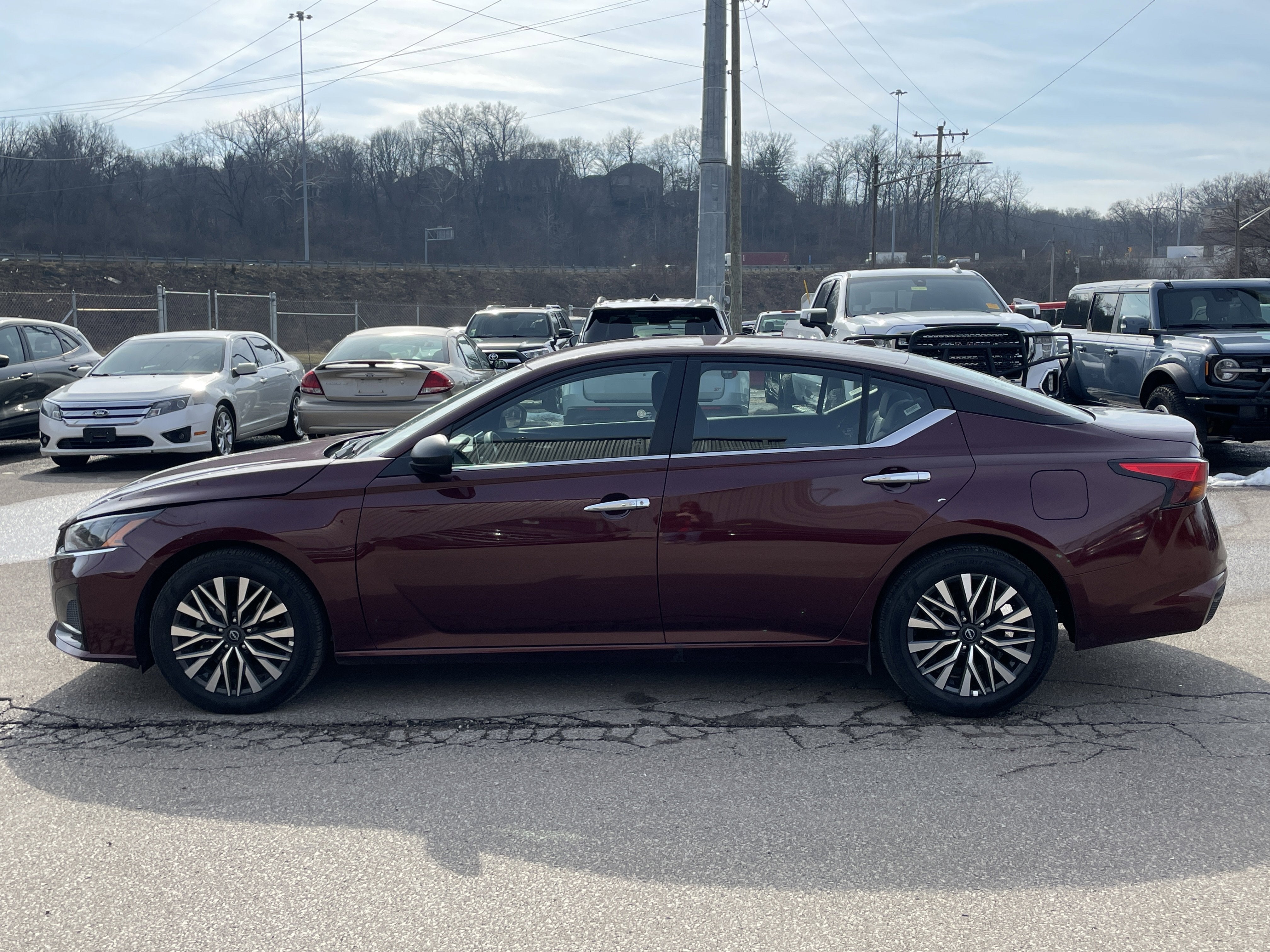 2025 Nissan Altima 2.5 SV