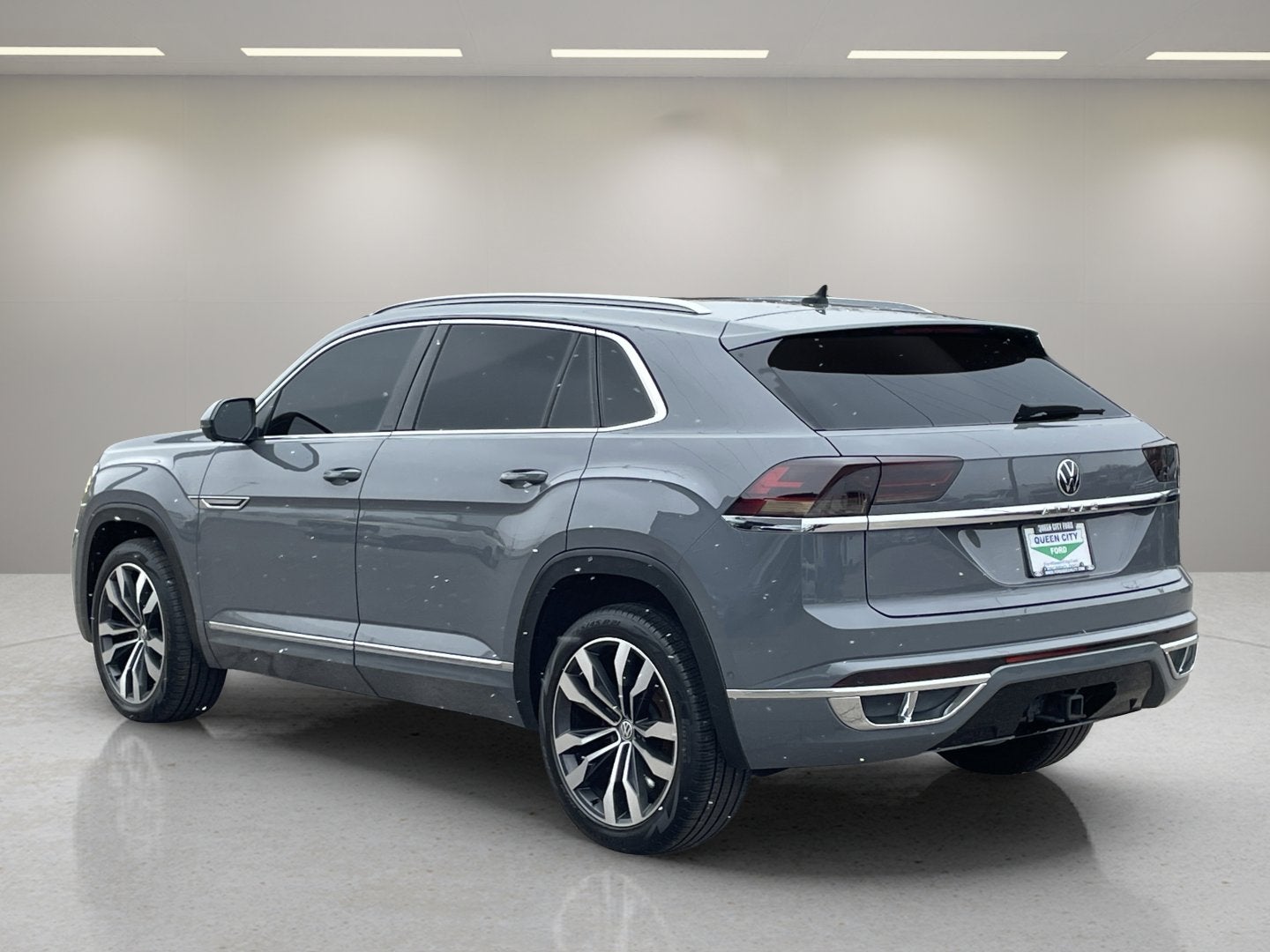 2022 Volkswagen Atlas Cross Sport 3.6L V6 SEL Premium R-Line