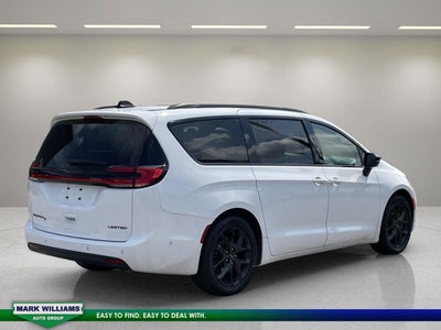 2024 Chrysler Pacifica Limited