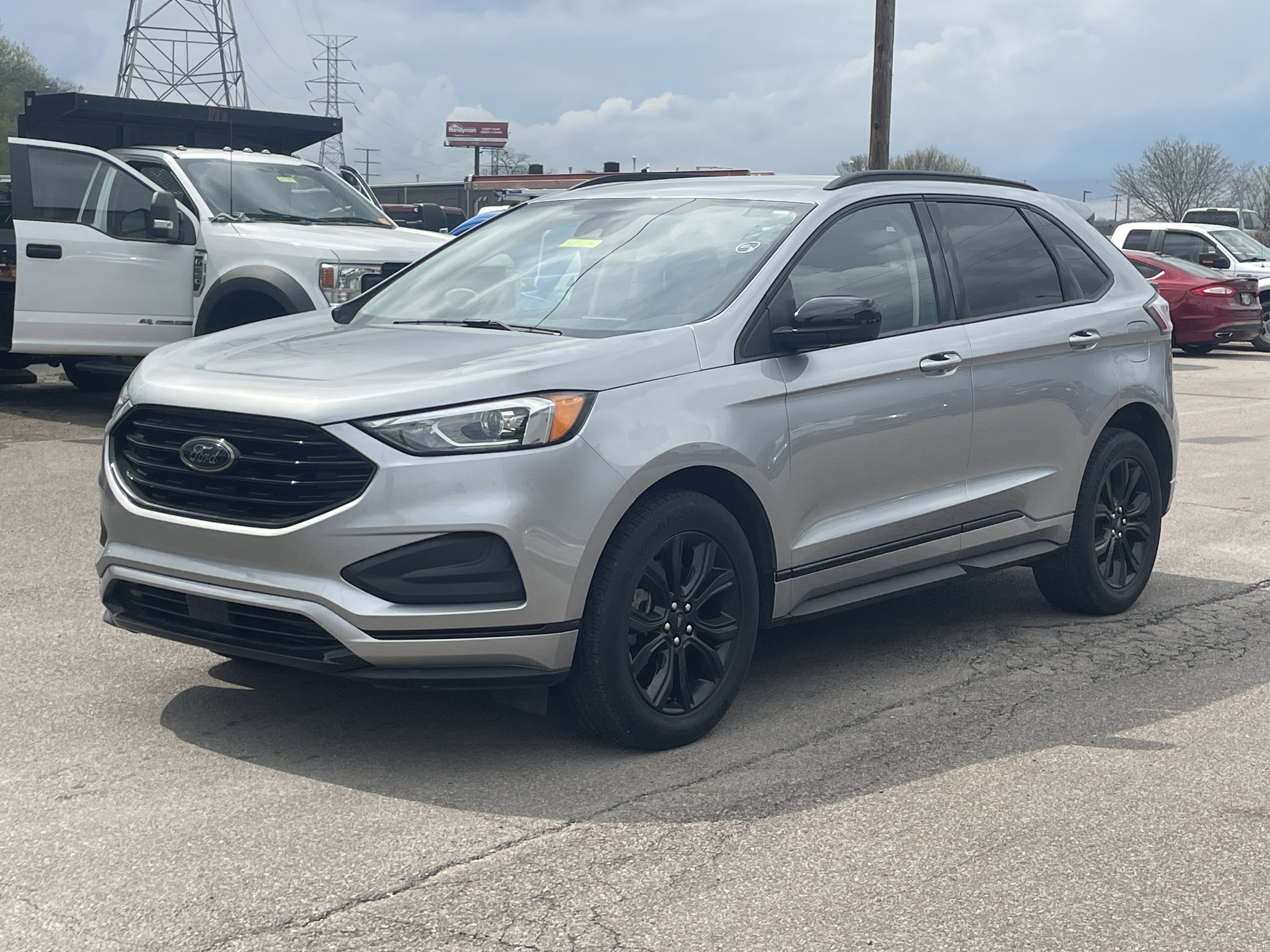 2022 Ford Edge SE