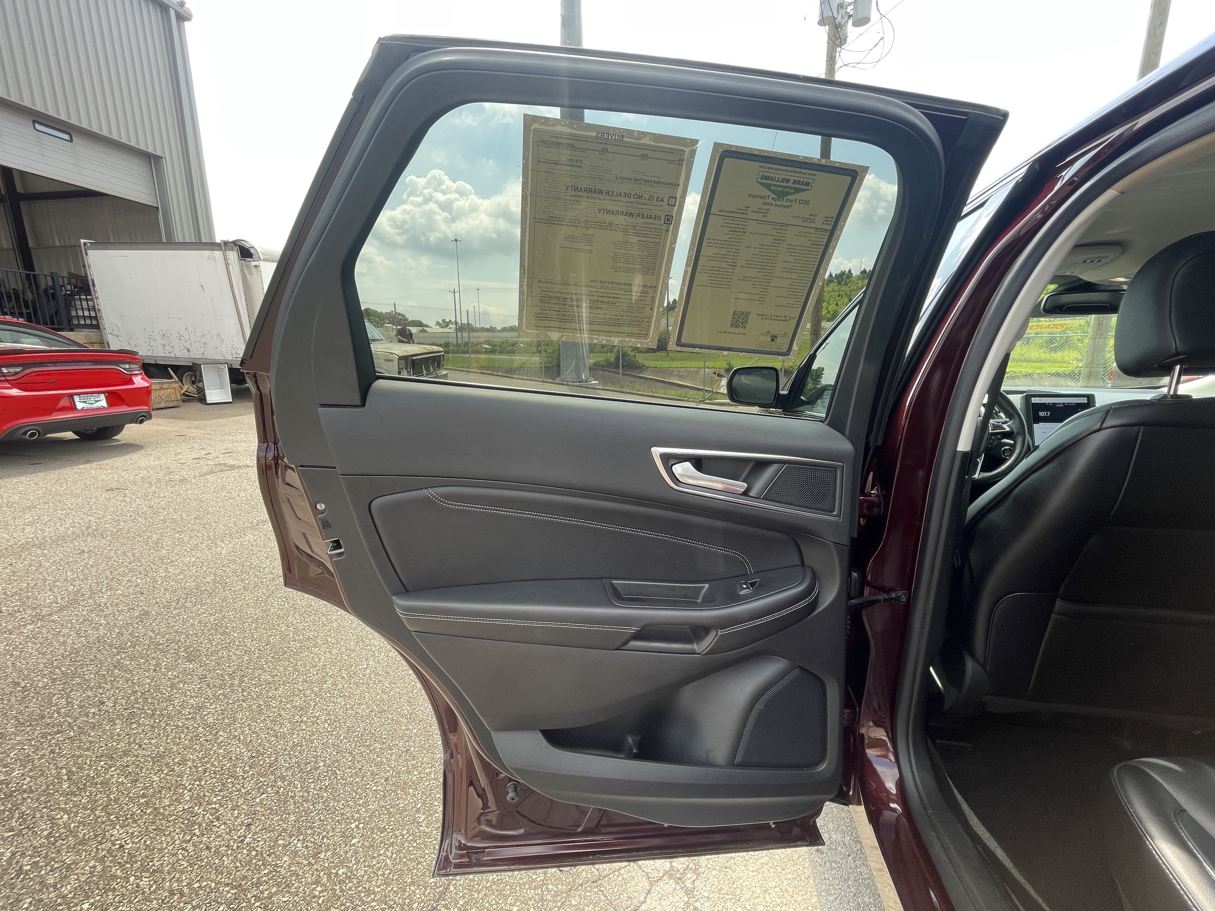 2022 Ford Edge Titanium