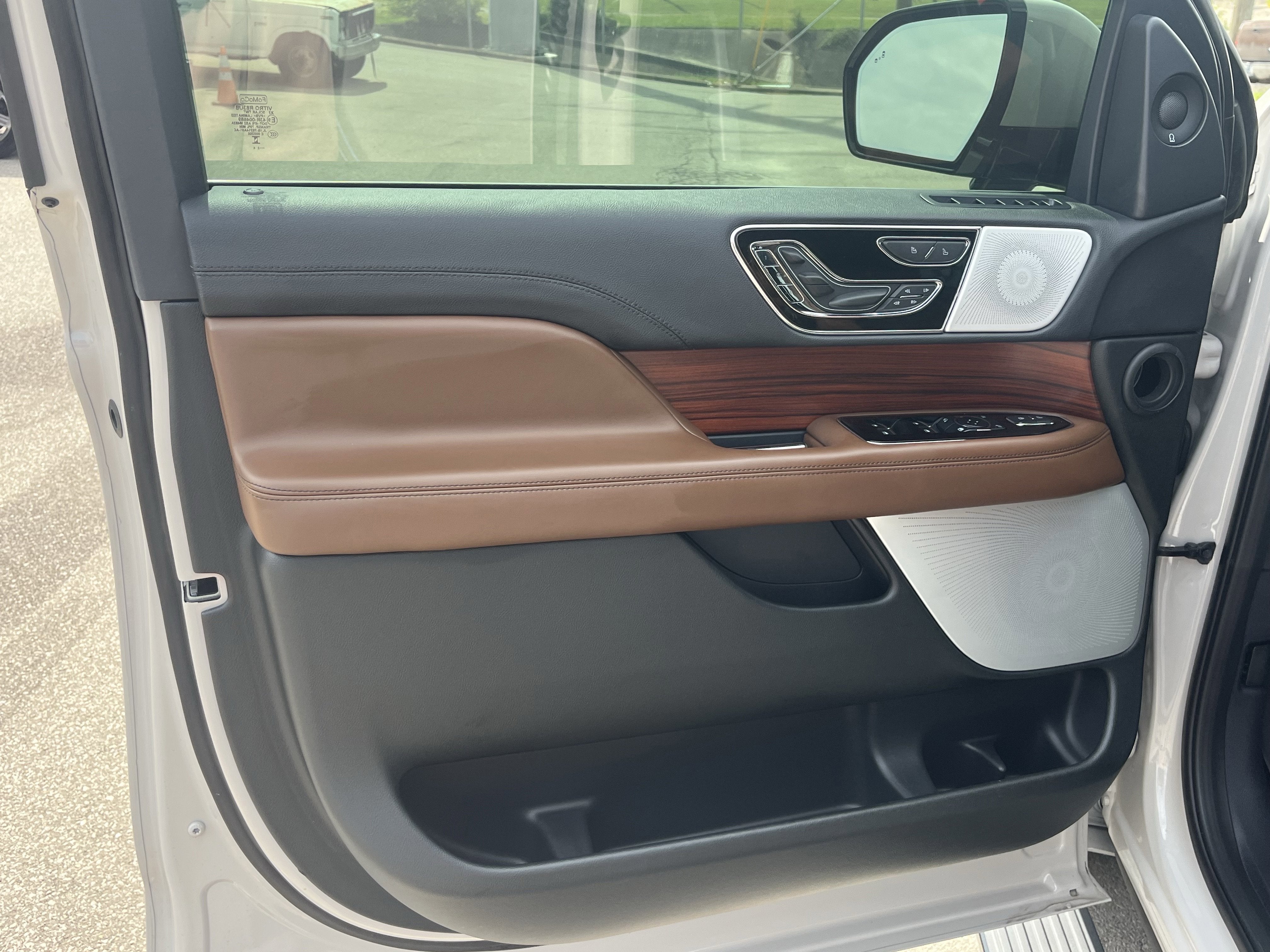 2024 Lincoln Navigator L Reserve