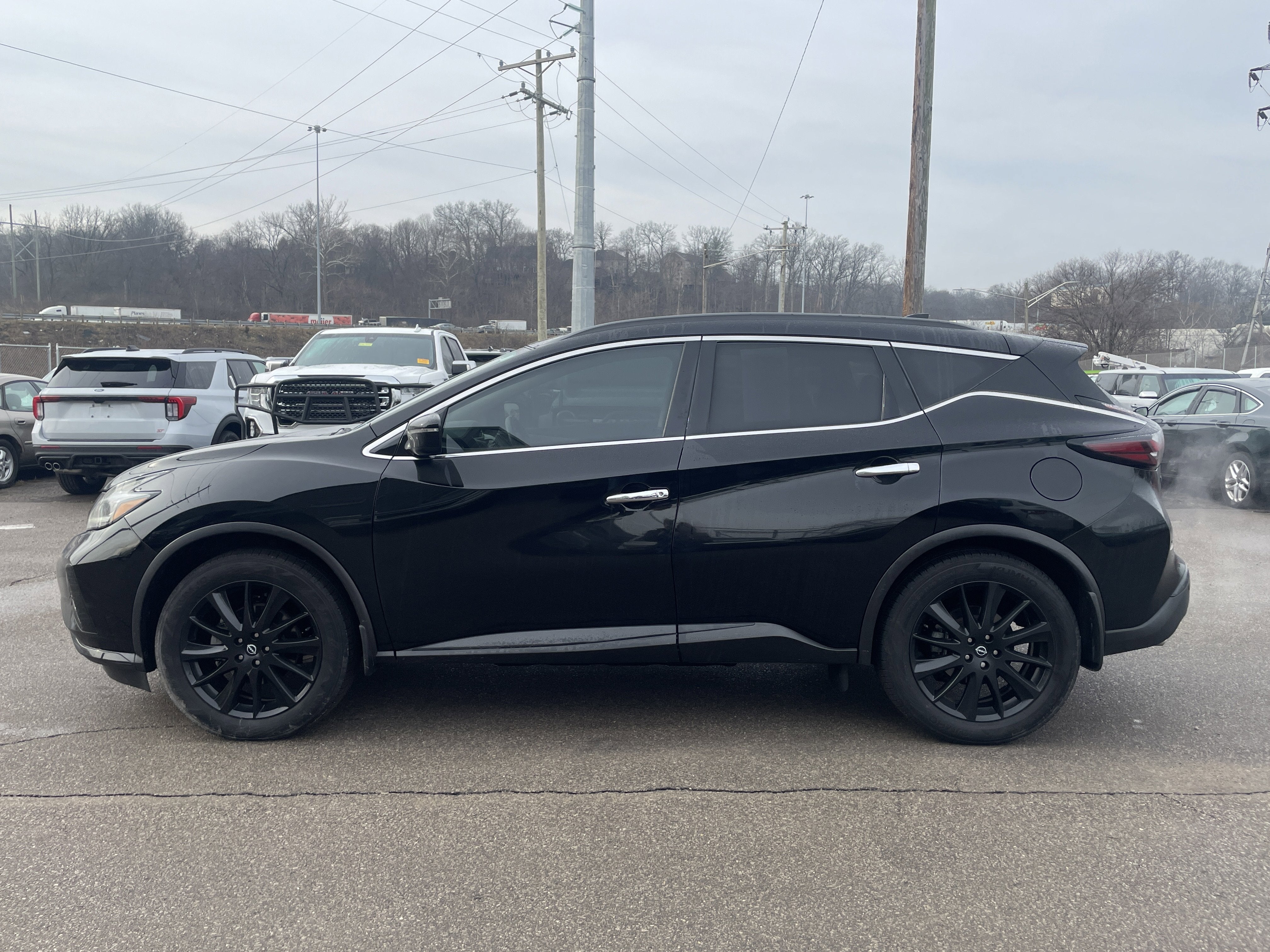 2023 Nissan Murano SV