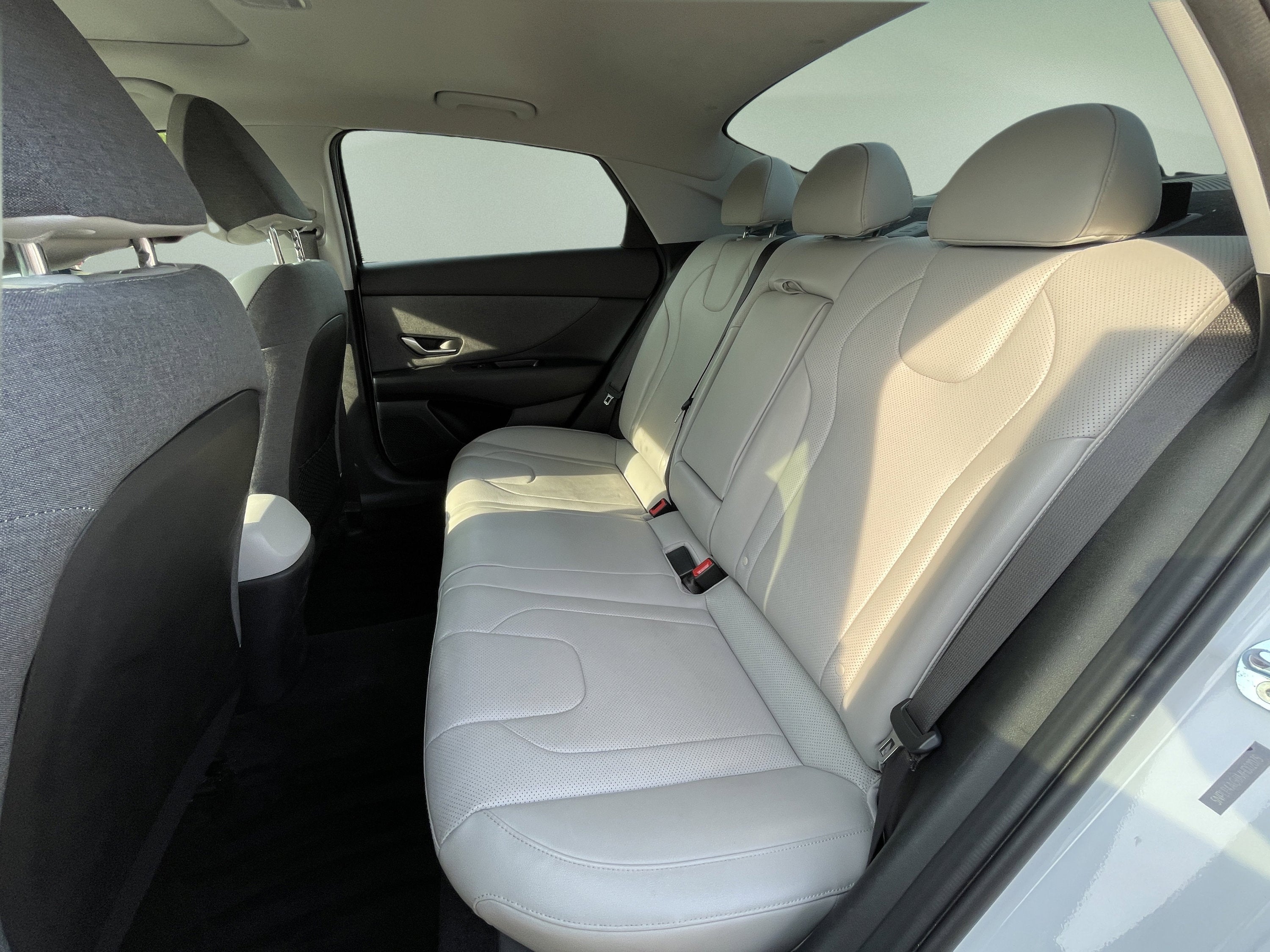 2021 Hyundai Elantra Limited
