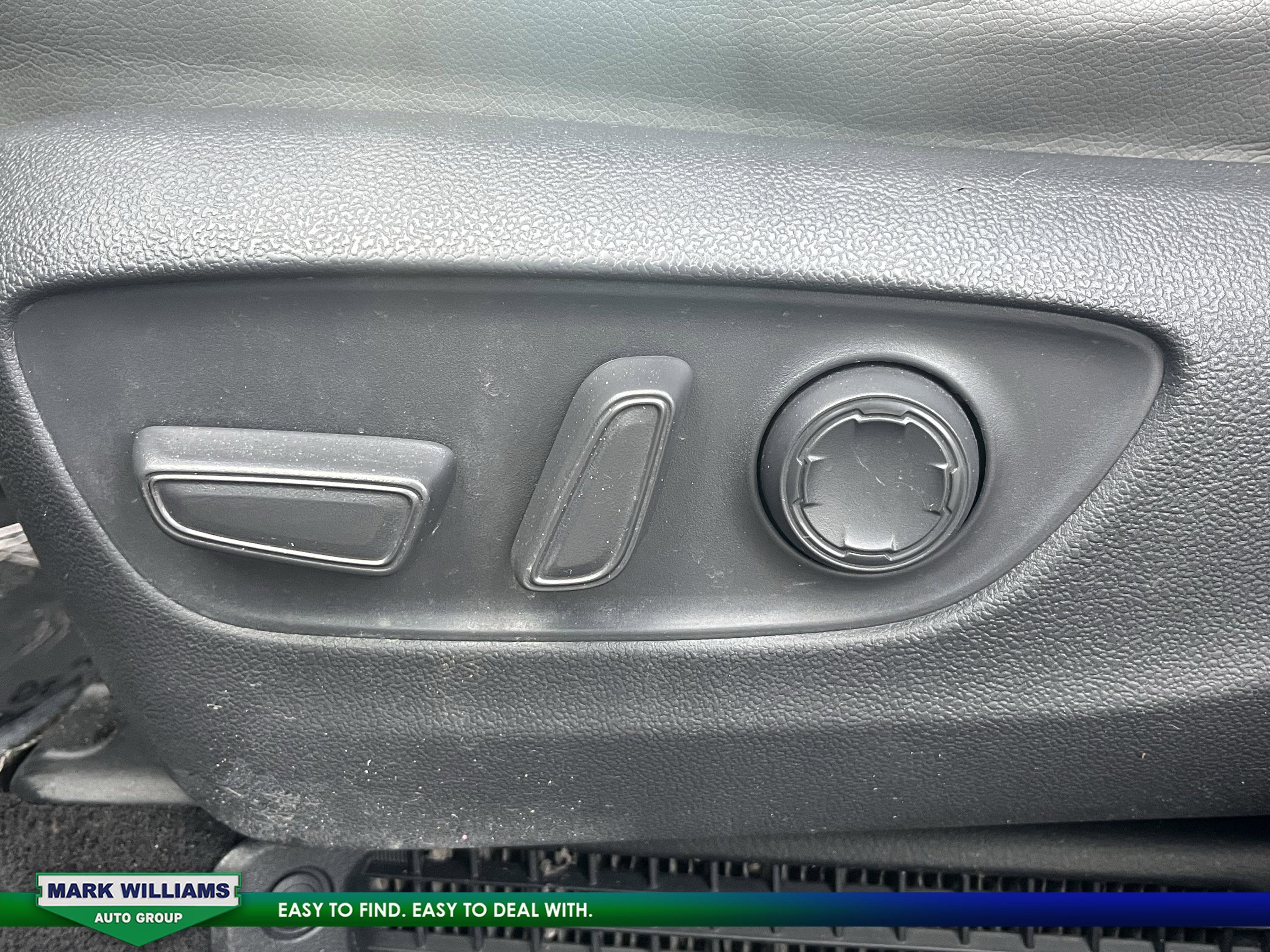 2021 Toyota Sienna XLE 8 Passenger