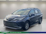 2021 Toyota Sienna XLE 8 Passenger
