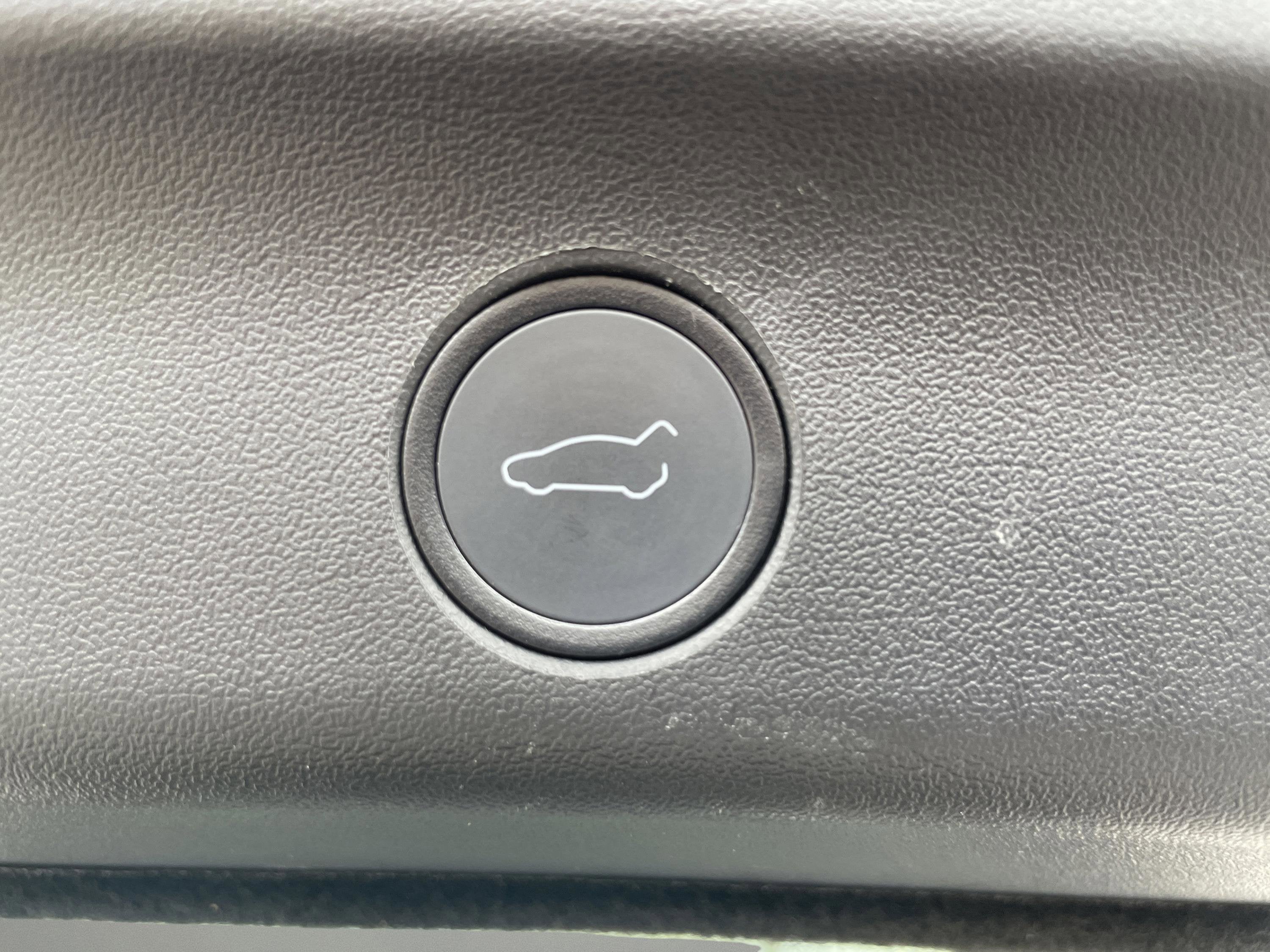 2020 Tesla Model Y Performance