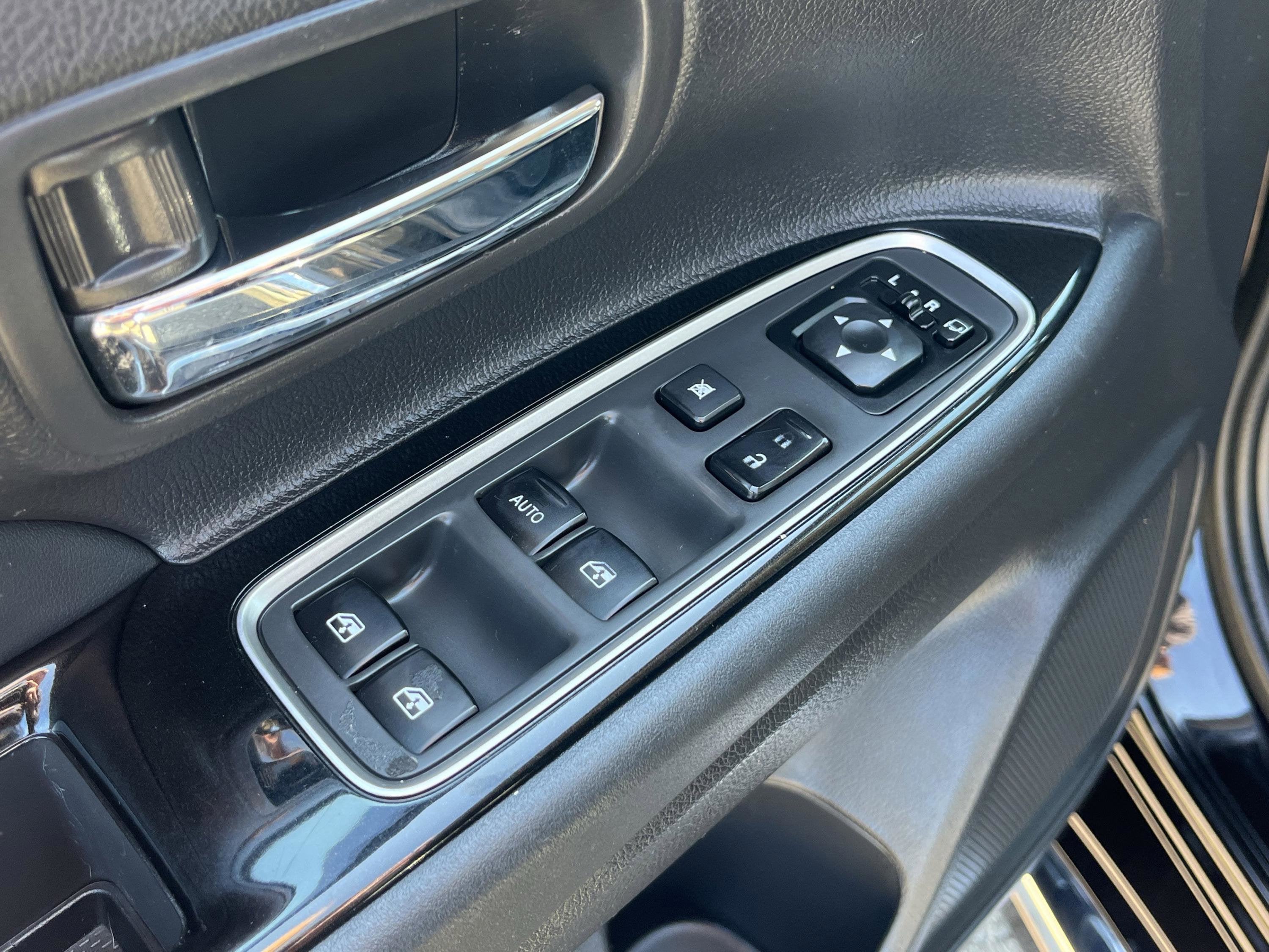 2018 Mitsubishi Outlander PHEV SEL