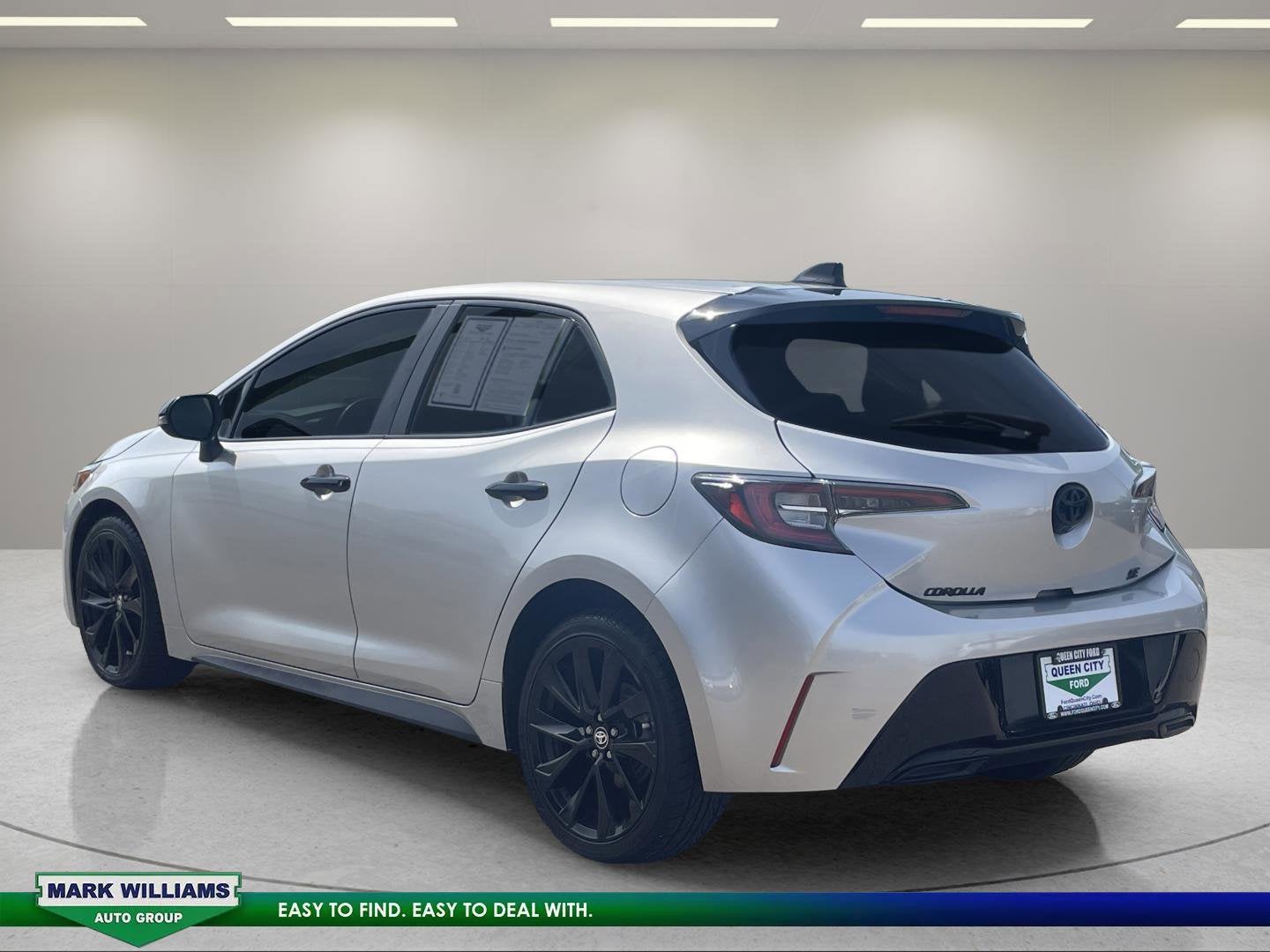 2022 Toyota Corolla Hatchback SE Nightshade Edition