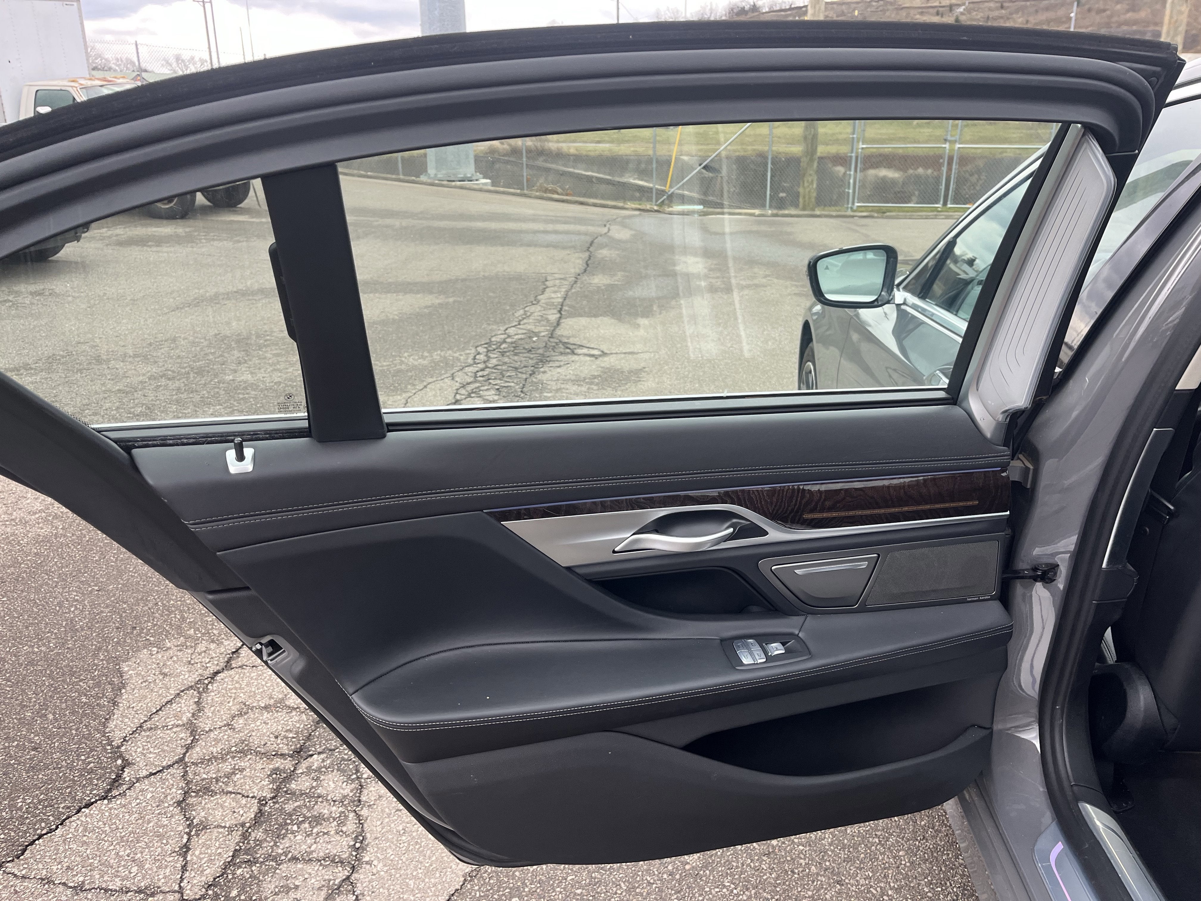 2022 BMW 7 Series 750i xDrive