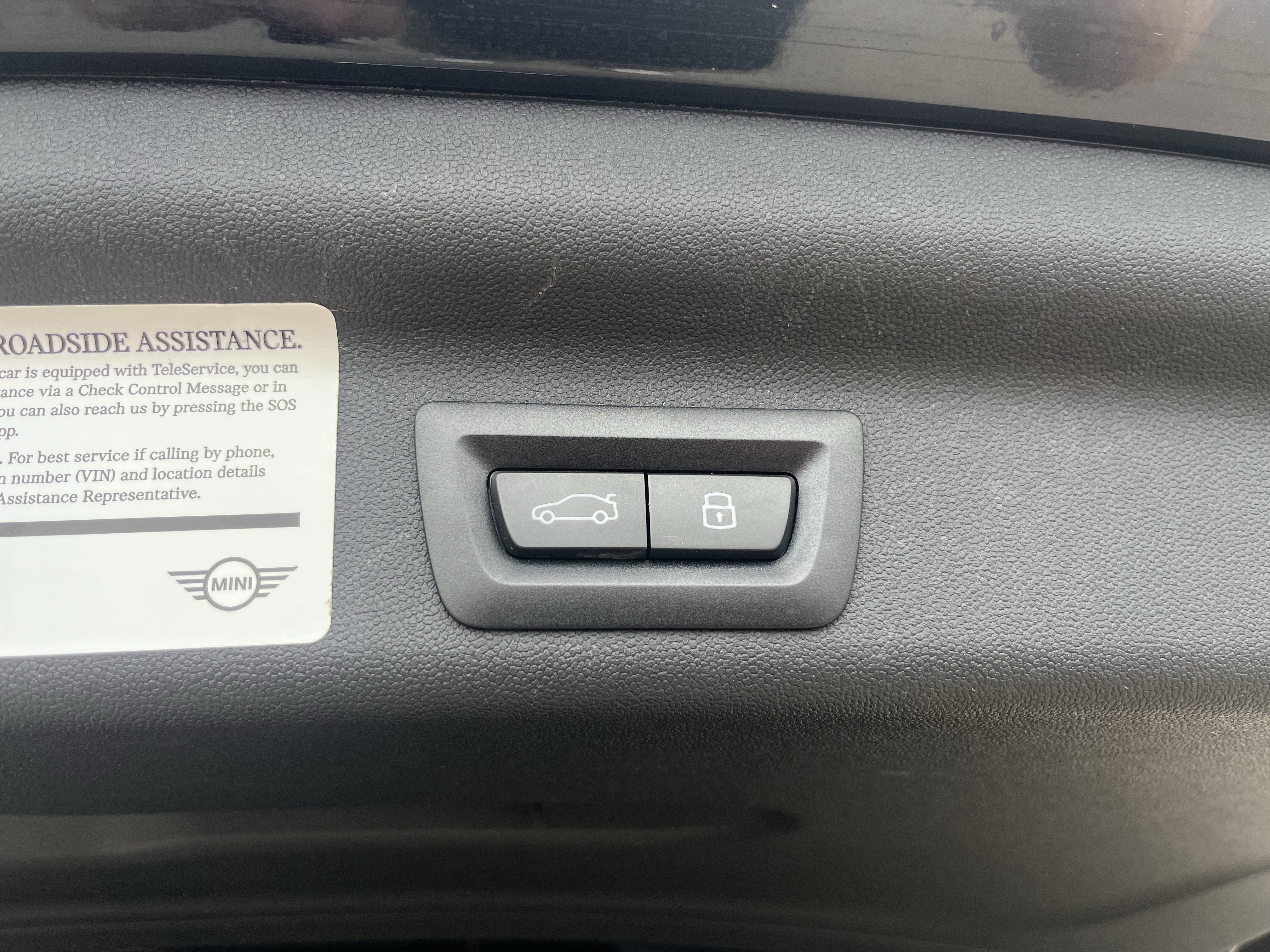 2025 MINI Cooper S Countryman Iconic