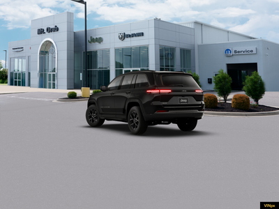2026 Jeep Grand Cherokee Laredo