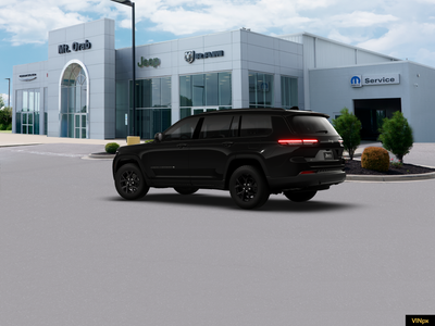 2026 Jeep Grand Cherokee Laredo
