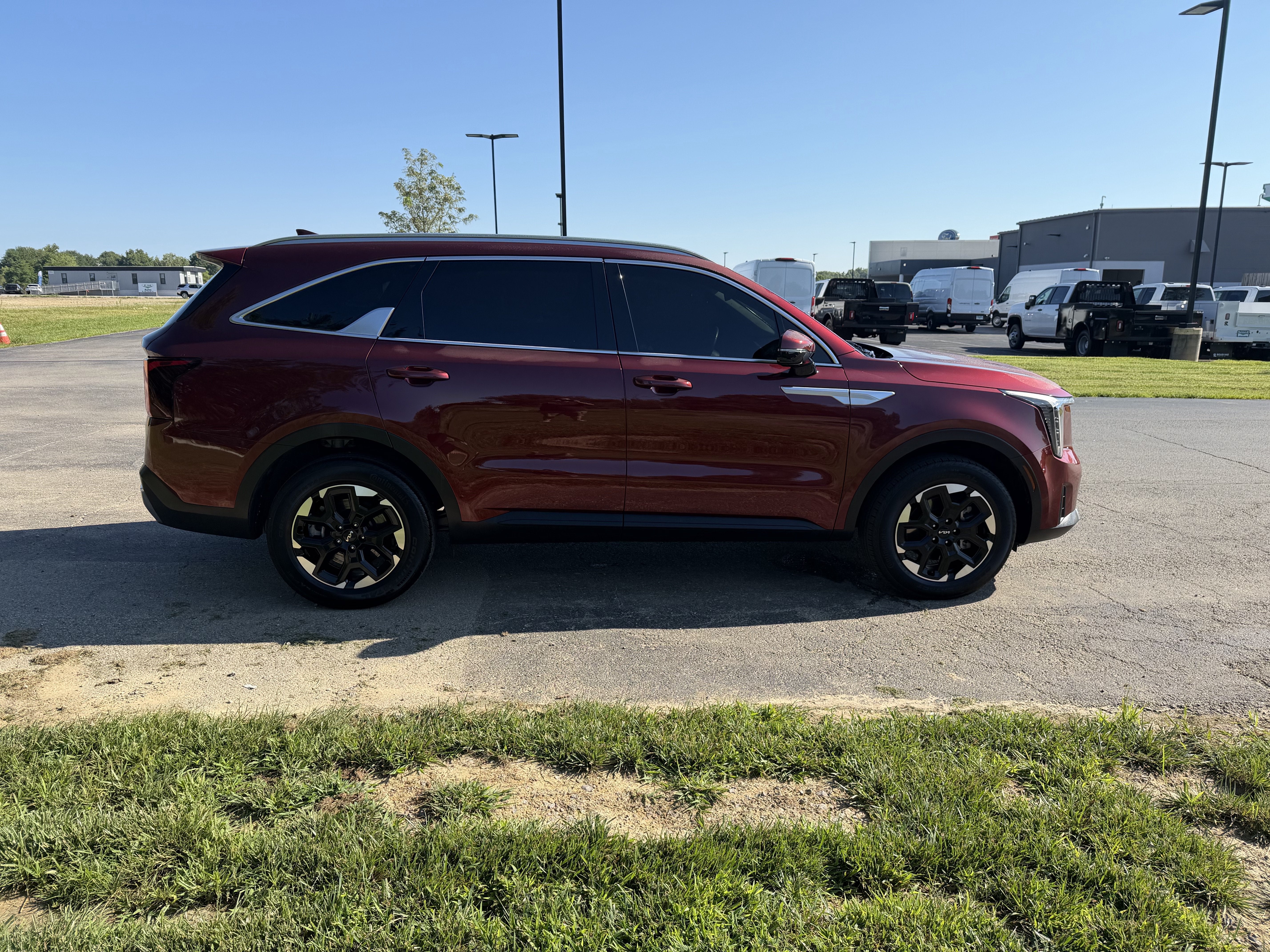 2024 Kia Sorento S